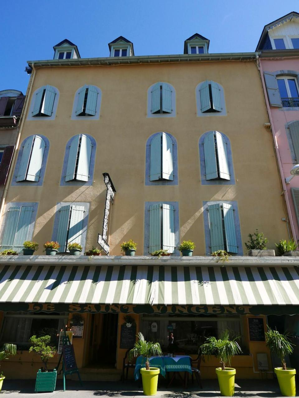 Hotel Saint Vincent Bagnères-de-Bigorre Zewnętrze zdjęcie